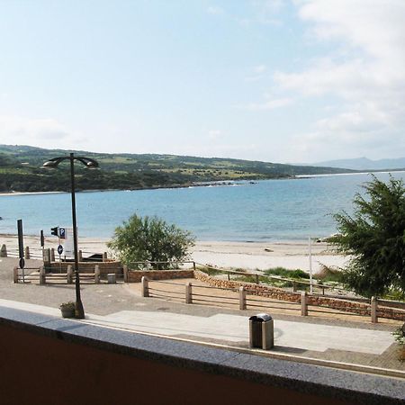 Borgo Spiaggia Vista Mare Isola Rossa Buitenkant foto