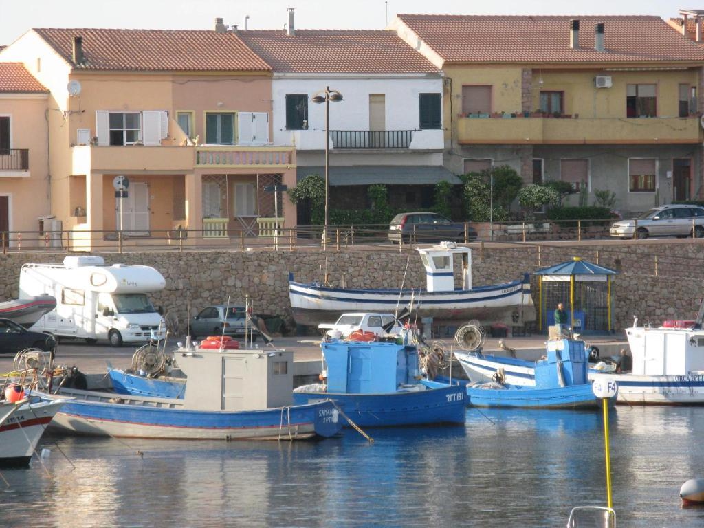 Borgo Spiaggia Vista Mare Isola Rossa Kamer foto