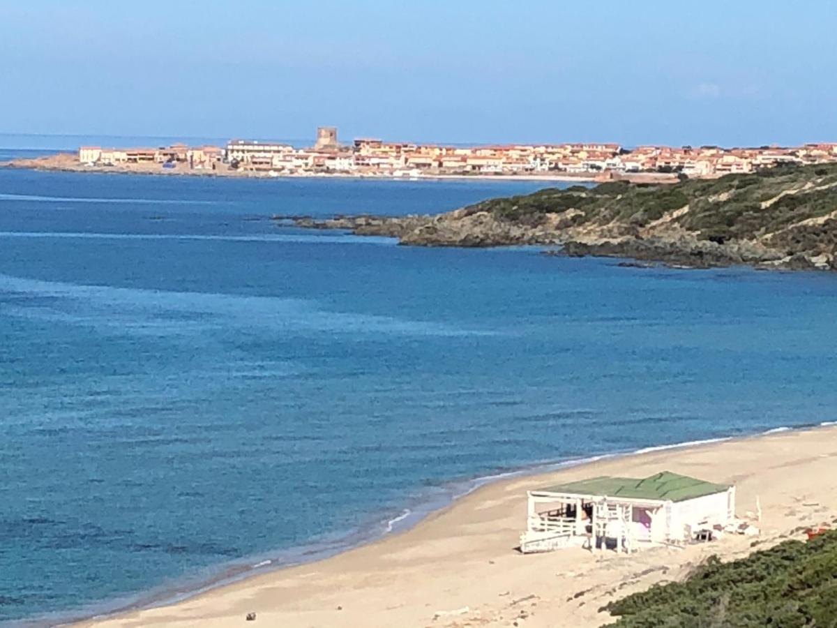 Borgo Spiaggia Vista Mare Isola Rossa Buitenkant foto